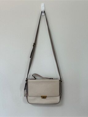 Fossil Memoir Flap Key Leather Crossbody Purse in Bone / Cream and Gregor